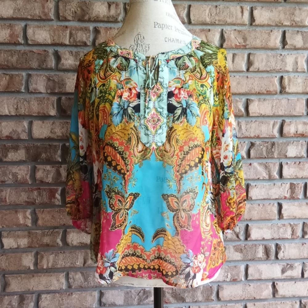 Fig & Flower Peasant Boho Style Floral Print Top Size PM.